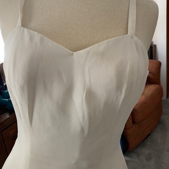 Off white bridal gown - Picture 3 of 5